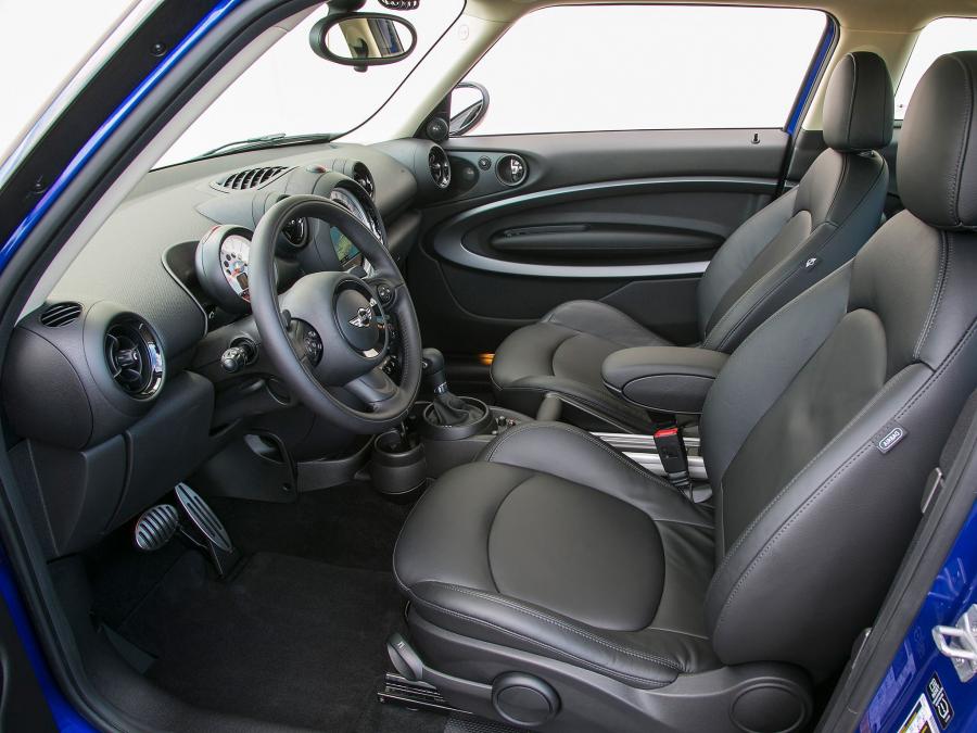  Mini Cooper S Paceman All4 2013 года  (US) (фото 10 из 23)